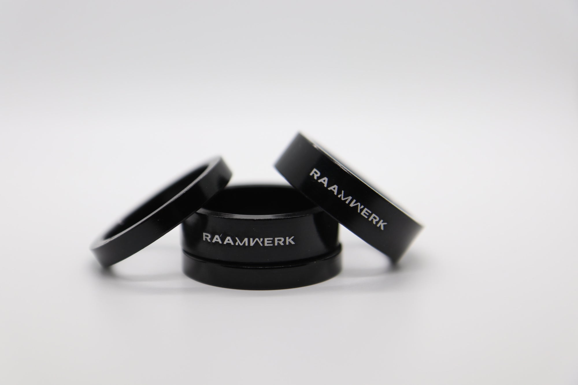 Spacer set