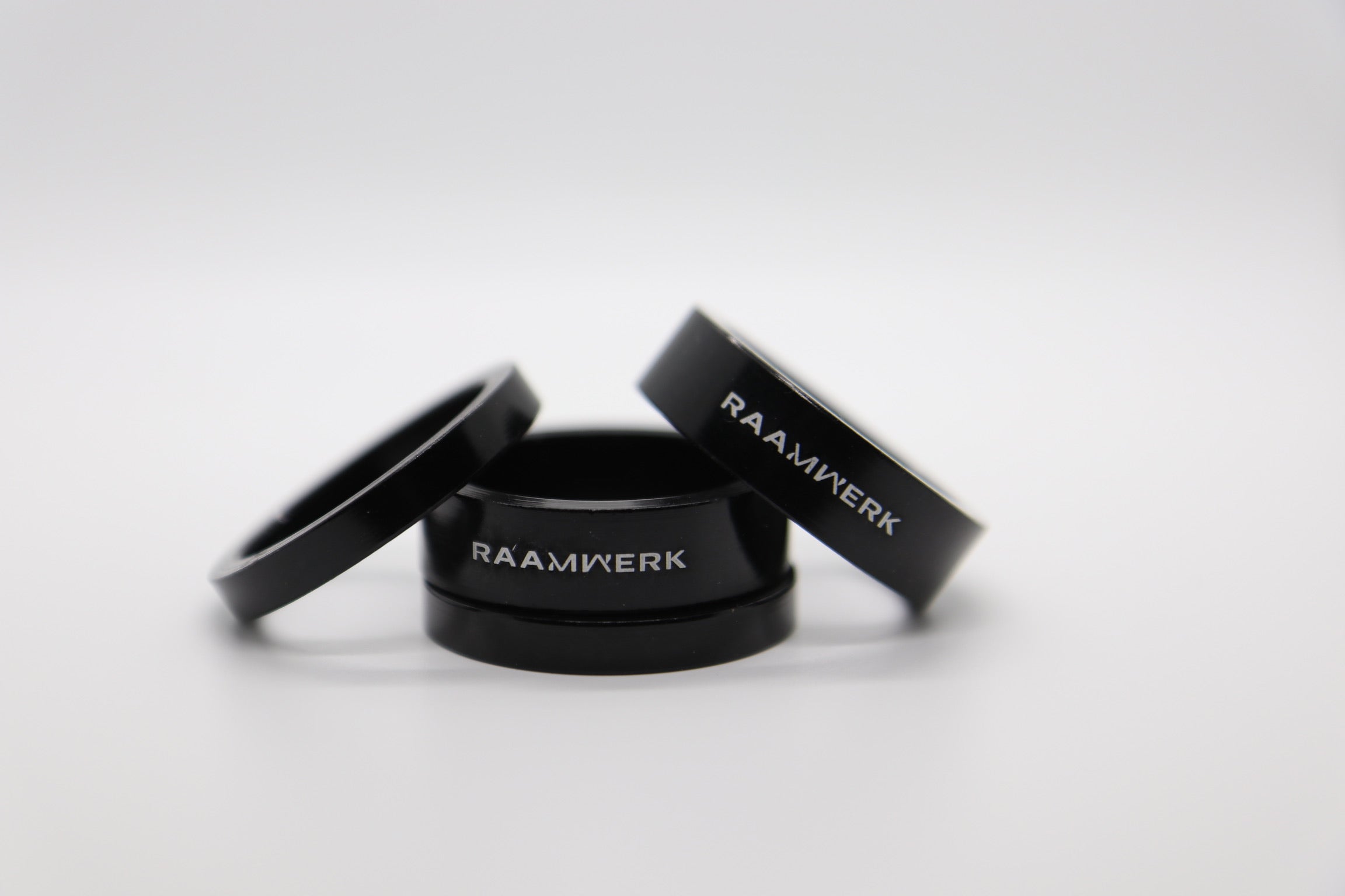 Spacer set